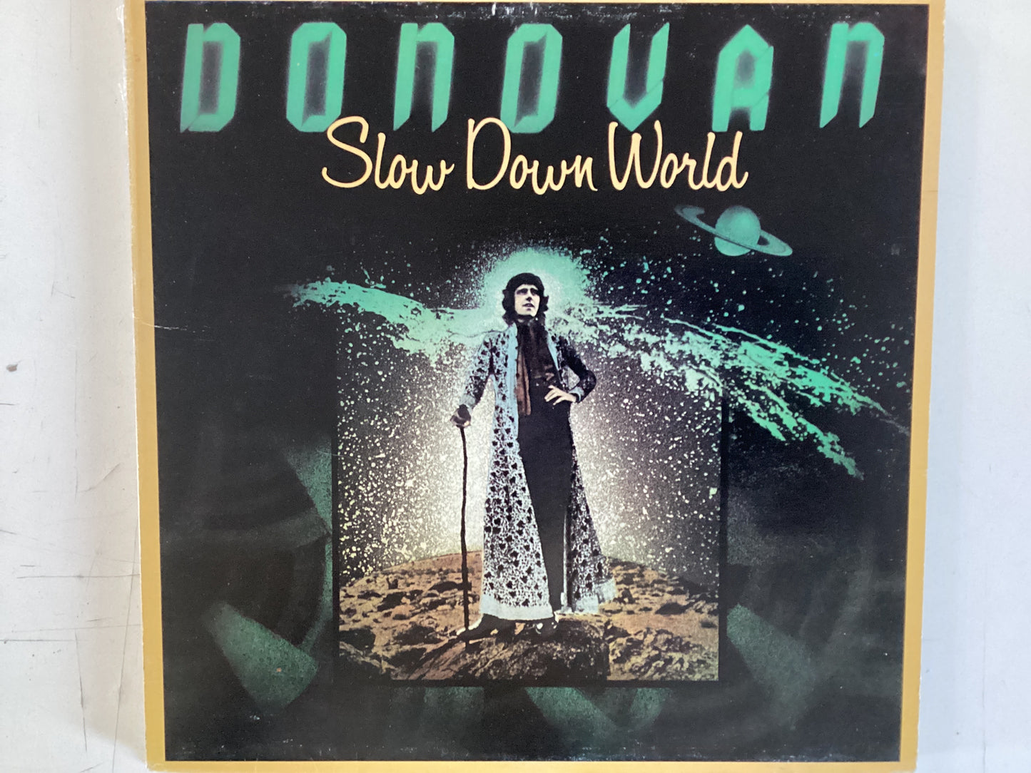 DONOVAN = SLOW DOWN WORLD (CDA 1976) (USED)