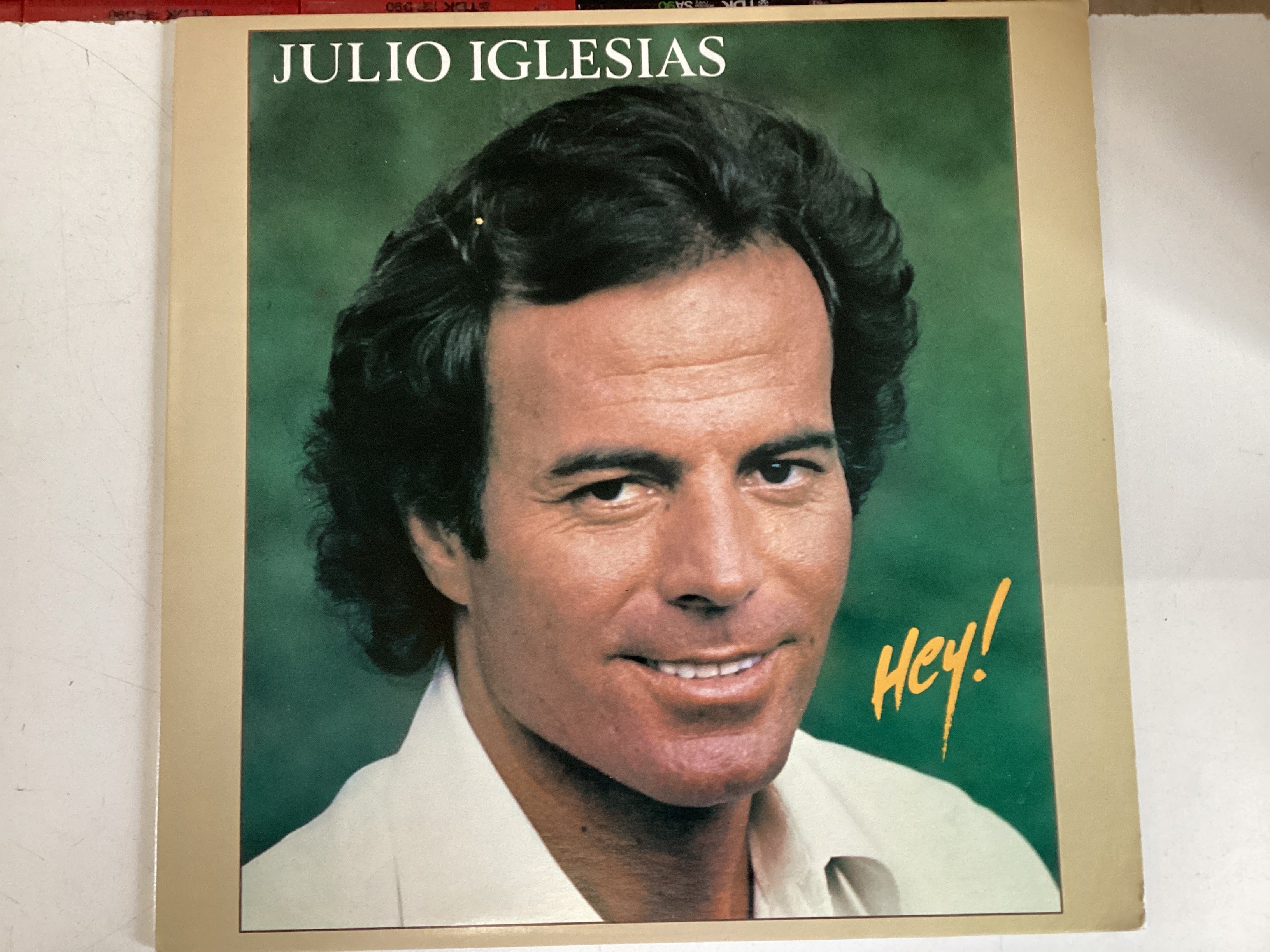 IGLESIAS, JULIO = HEY (CDA 1980) (USED)