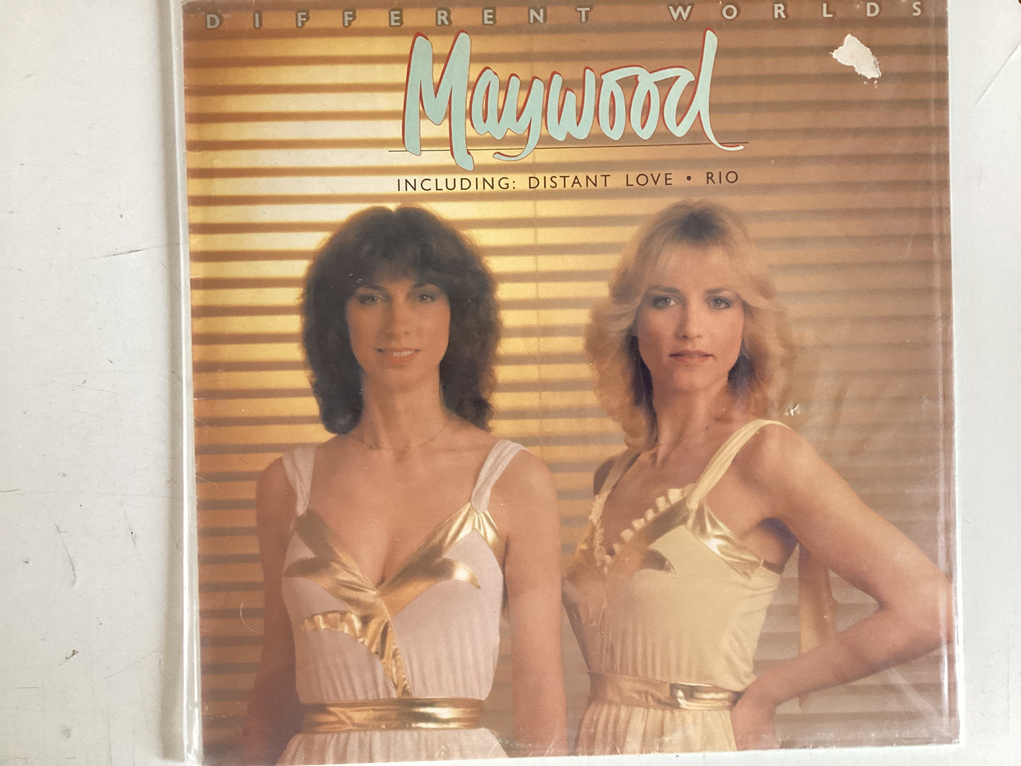 MAYWOOD = DIFFERENT WORLDS (EU 1981) (USED)