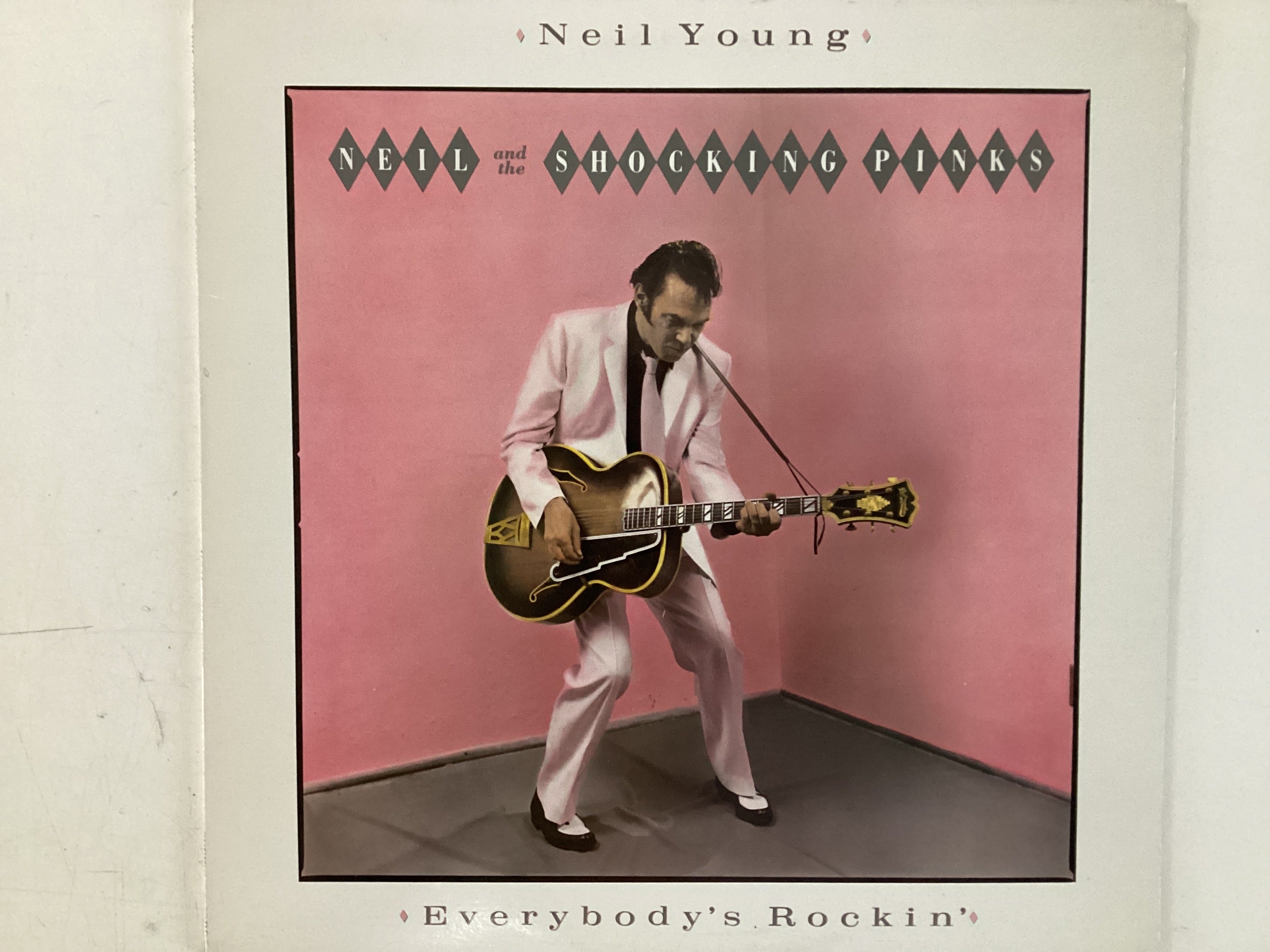 YOUNG, NEIL = EVERYBODY’S ROCKIN’ (CDN 1983) (USED)
