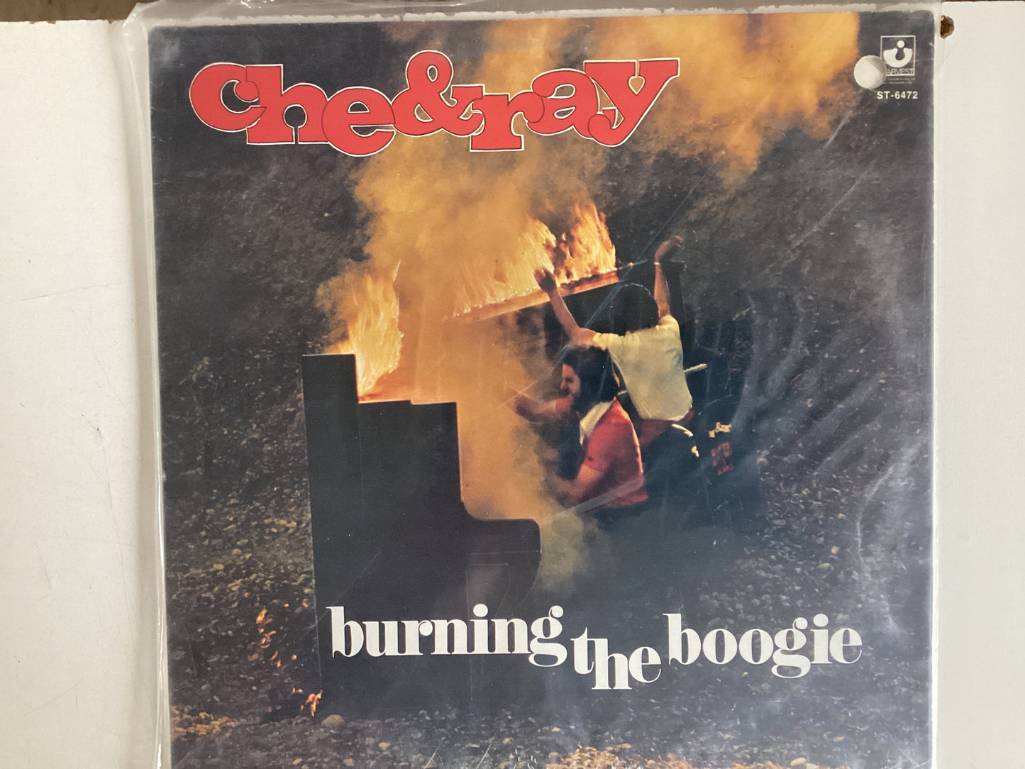 CHE & RAY = BURNING THE BOOGIE (CDA 1977) (USED)