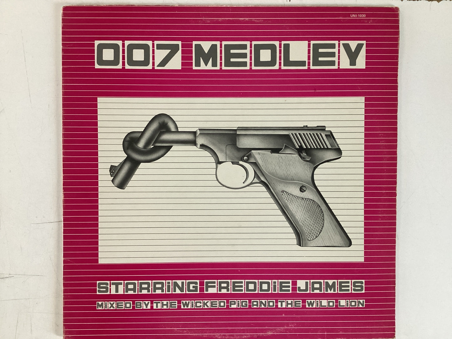 JAMES, FREDDIE = 007 MEDLEY (CDA 1980) (USED)