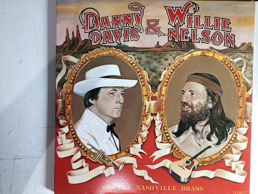 NELSON, WILLIE DAVIS, DANNY = THE NASHVILLE BRASS (CDA 1980) (USED)