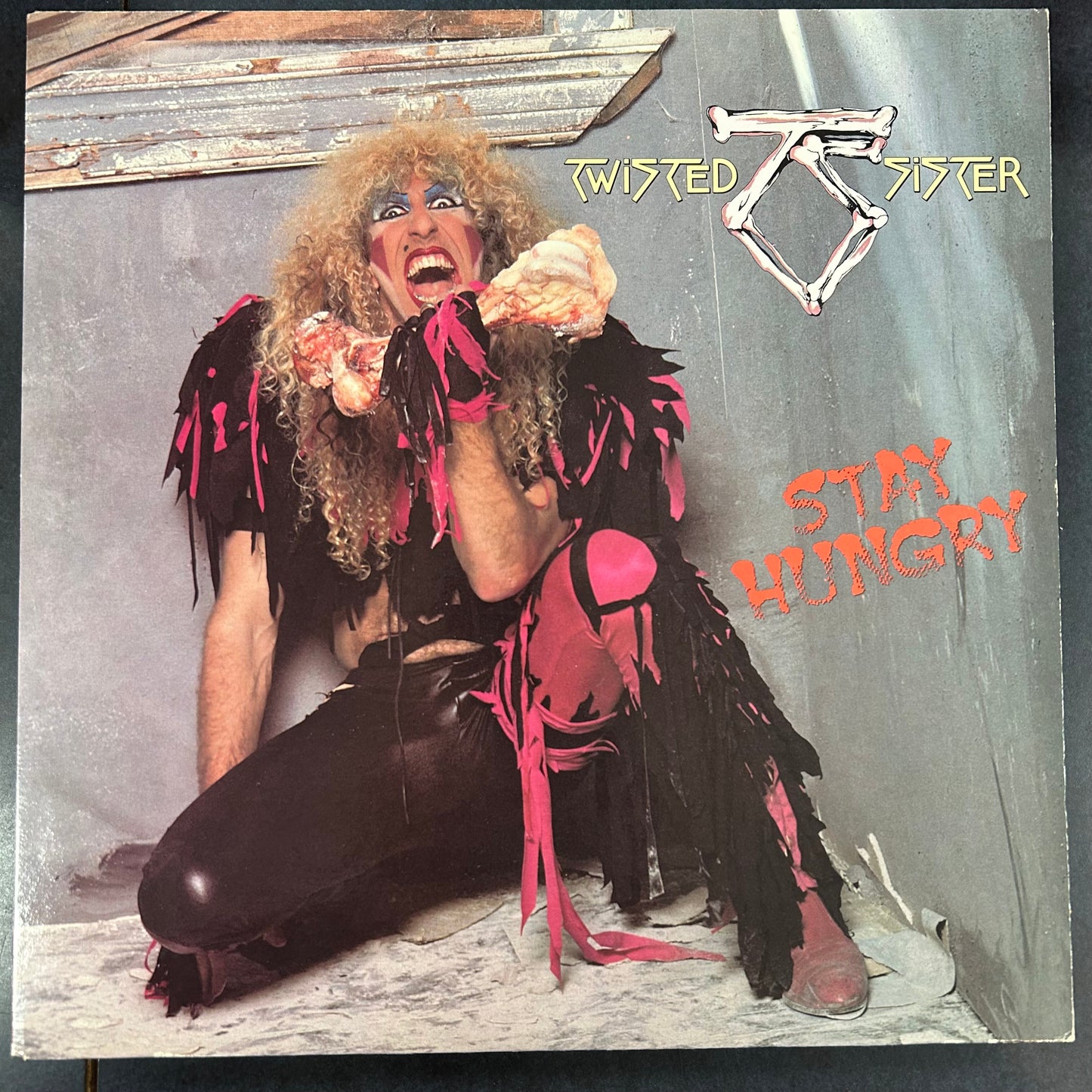 TWISTED SISTER = STAY HUNGRY (CDN 1984) (USED)