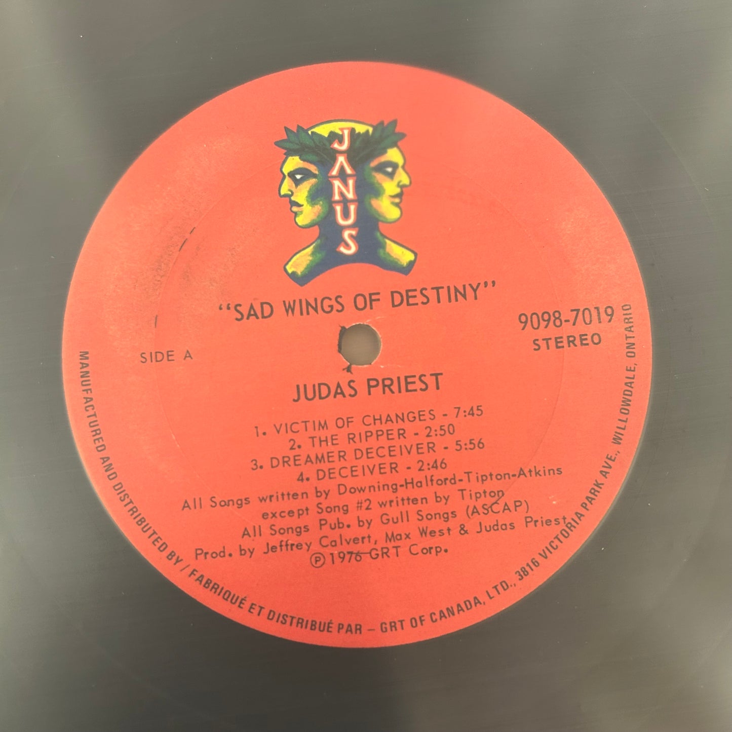 JUDAS PRIEST = SAD WINGS OF DESTINY (CDN 1970s REISSUE) (USED)