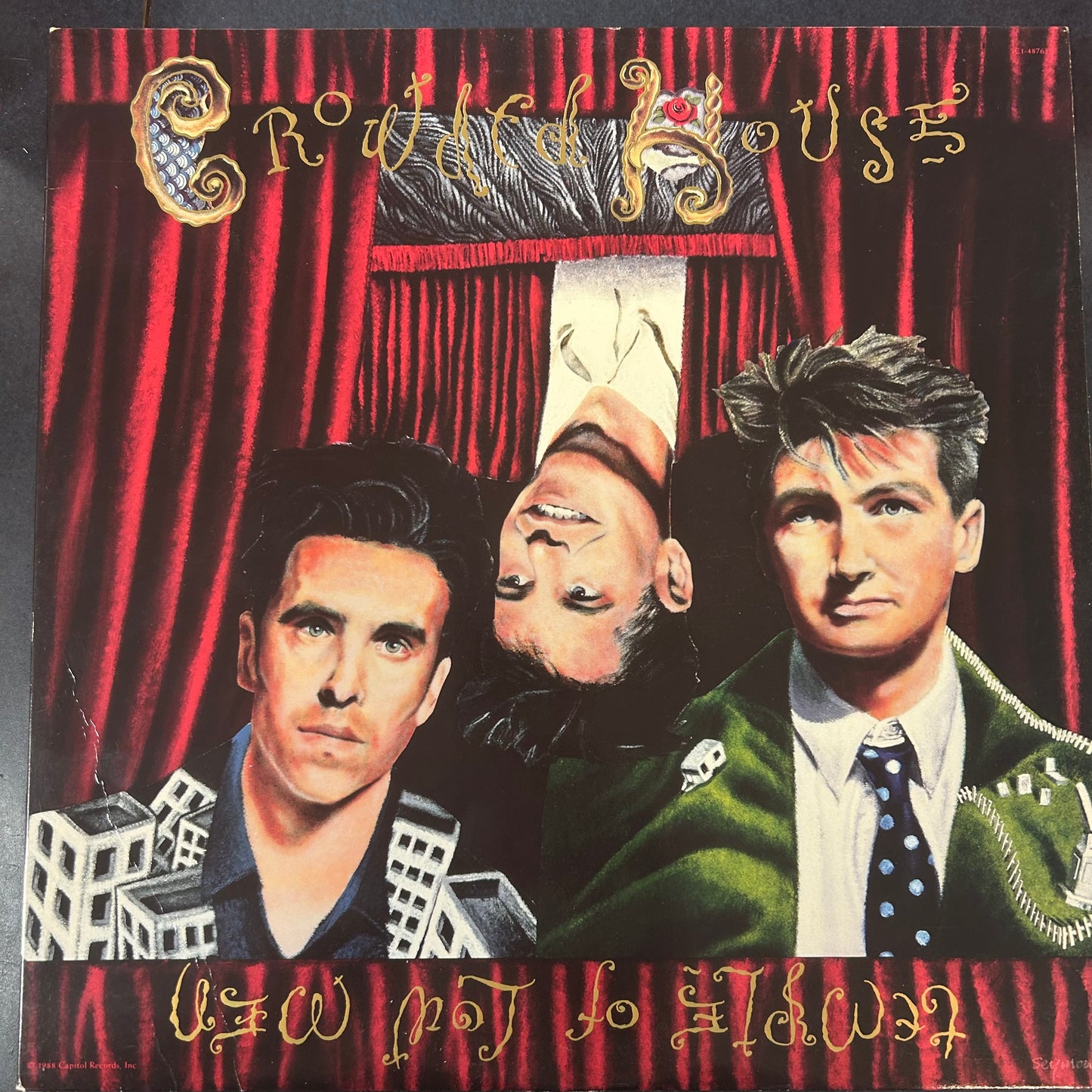 CROWDED HOUSE = TEMPLE OF LOW MEN (CDA 1988) (USED)