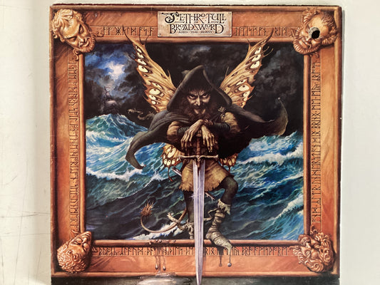 JETHRO TULL = BROADSWORD AND THE BEAST (CDA 1982) (USED)