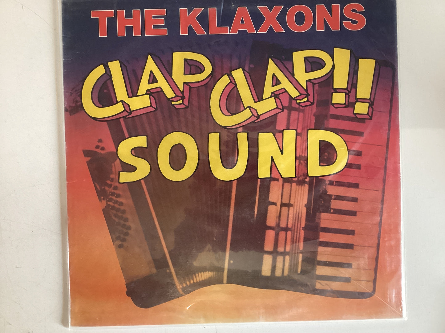 THE KLAXONS = CLAP CLAP SOUND (CDA 1983) (USED)