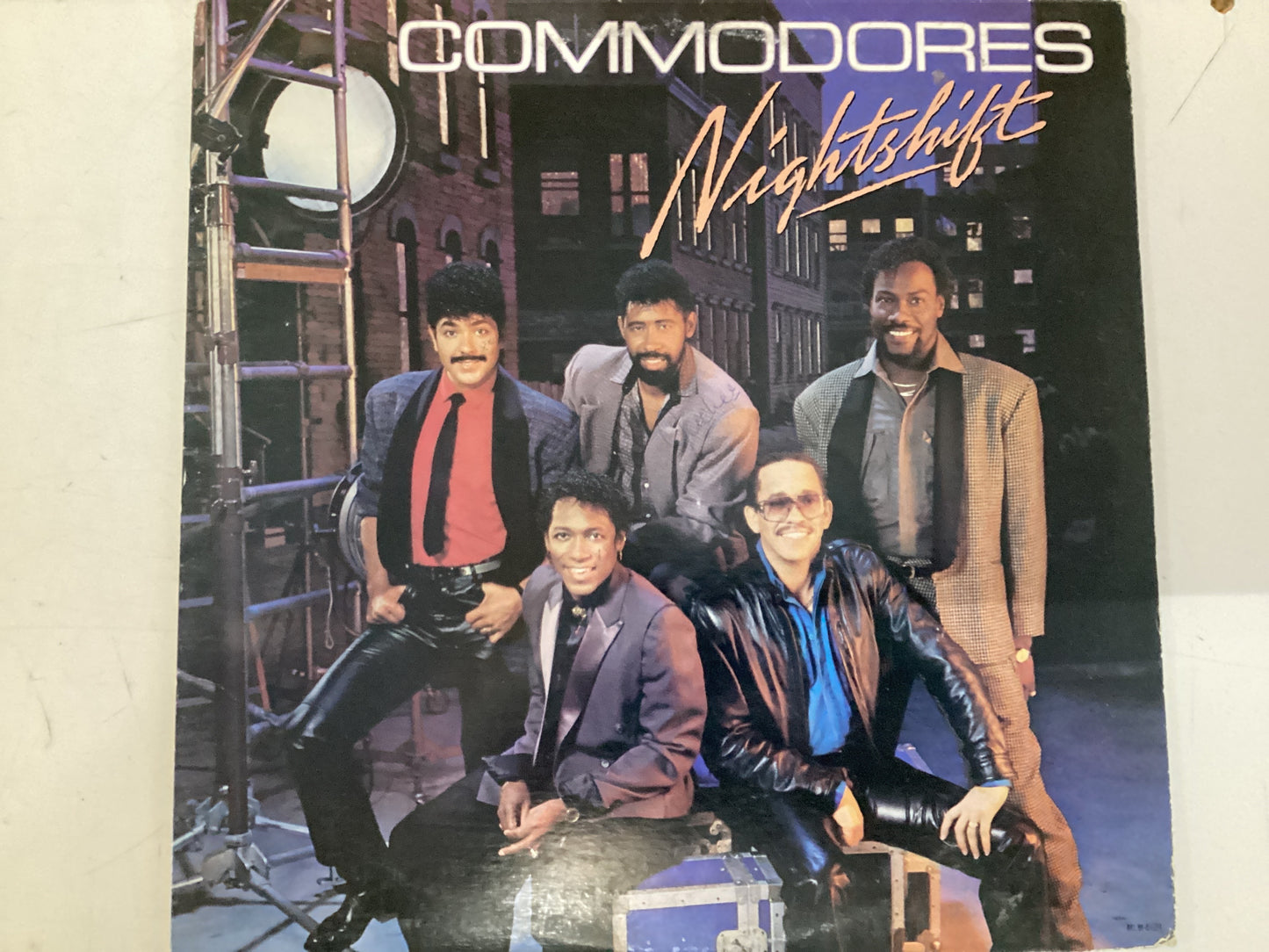 COMMODORES = NIGHTSHIFT (CDA 1985) (USED)