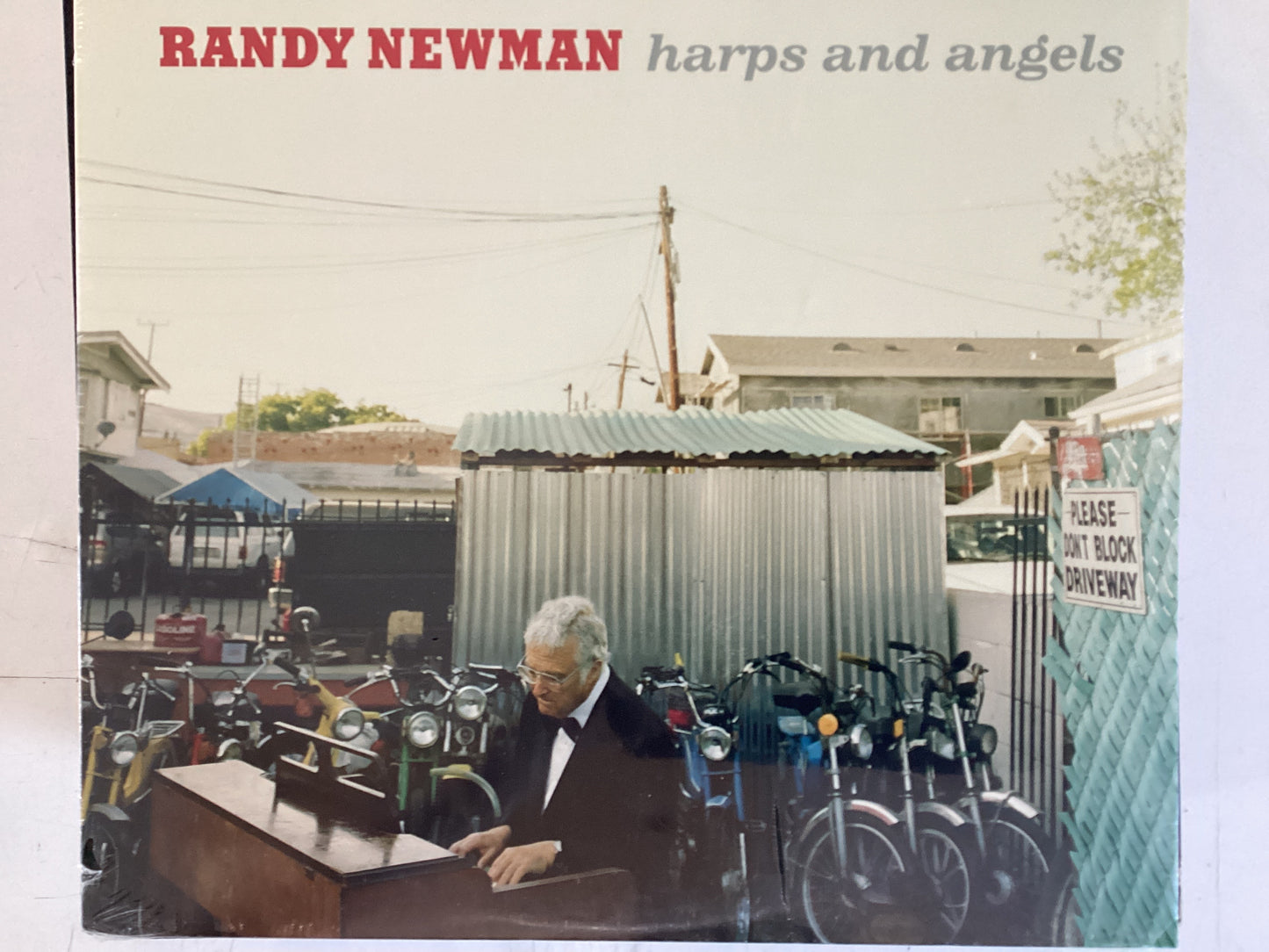 NEWMAN, RANDY = HARPS AND ANGELS (USA 2017) (USED)