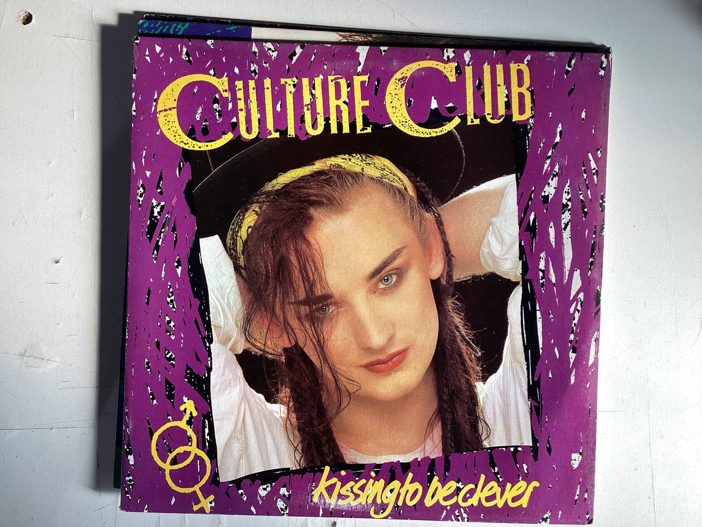 CULTURE CLUB = KISSING TO BE CLEVER (CDA 1982) (USED)