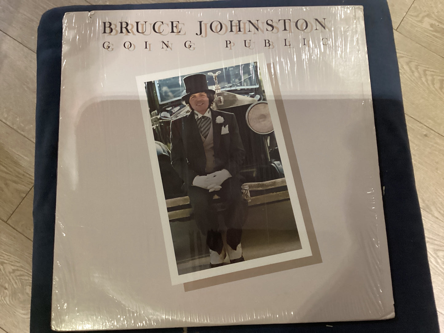JOHNSTON, BRUCE = GOING PUBLIC (USA 1977) (USED)