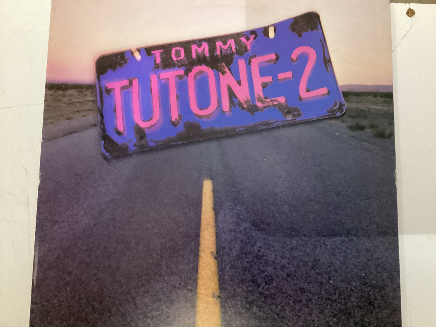 TOMMY TUTONE = 2 (CDA 1981) (USED)