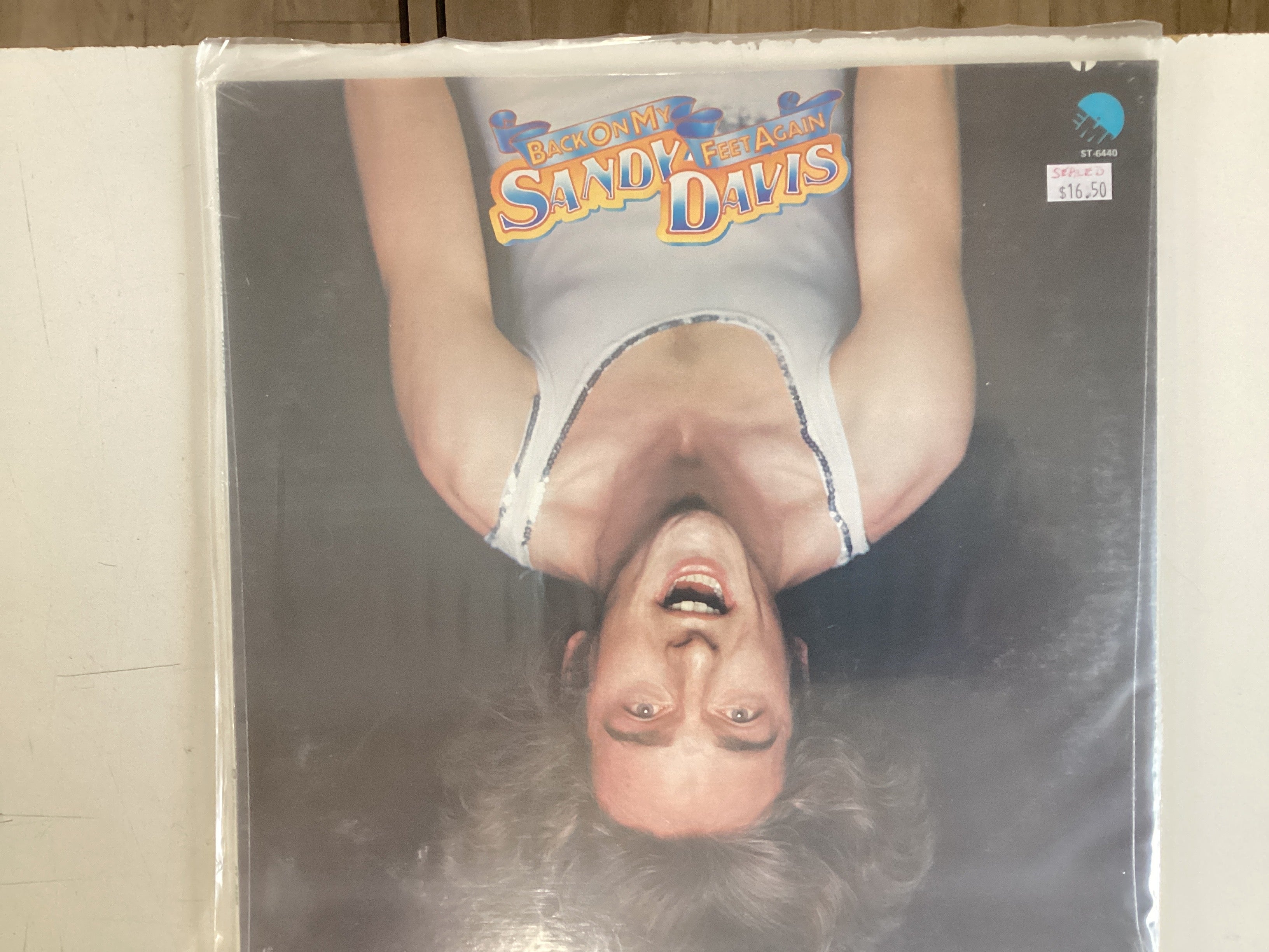 DAVIS, SANDY = BACK ON MY FEET AGAIN (CDA 1975) (USED)