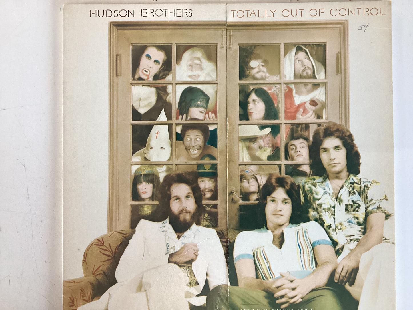 HUDSON BROTHERS = TOTALLY OUT OF CONTROL (USA 1974) (USED)