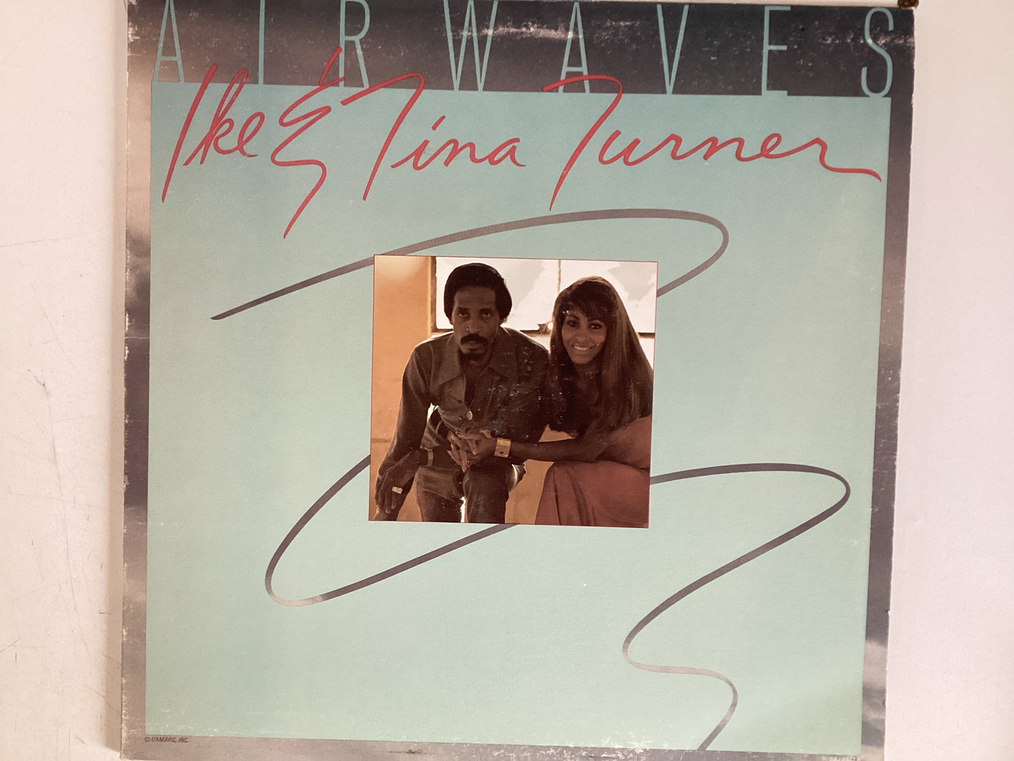 TURNER, IKE AND TINA = AIR WAVES (CDA 1978) (USED)