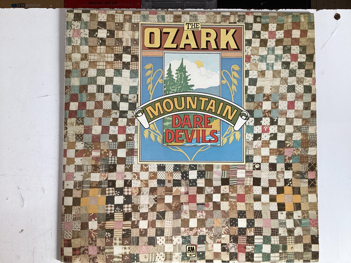 THE OZARK MOUNTAIN DAREDEVILS = SELF TITLED (CDA 1973) (USED)