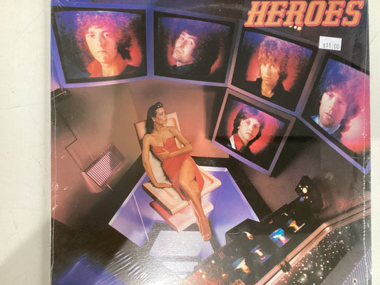 HEROES = BORDER RAIDERS (CDA 1980) (USED)