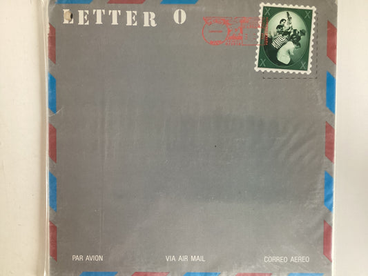 LETTER O = VIA AIR MAIL (CDA 1982) (USED)