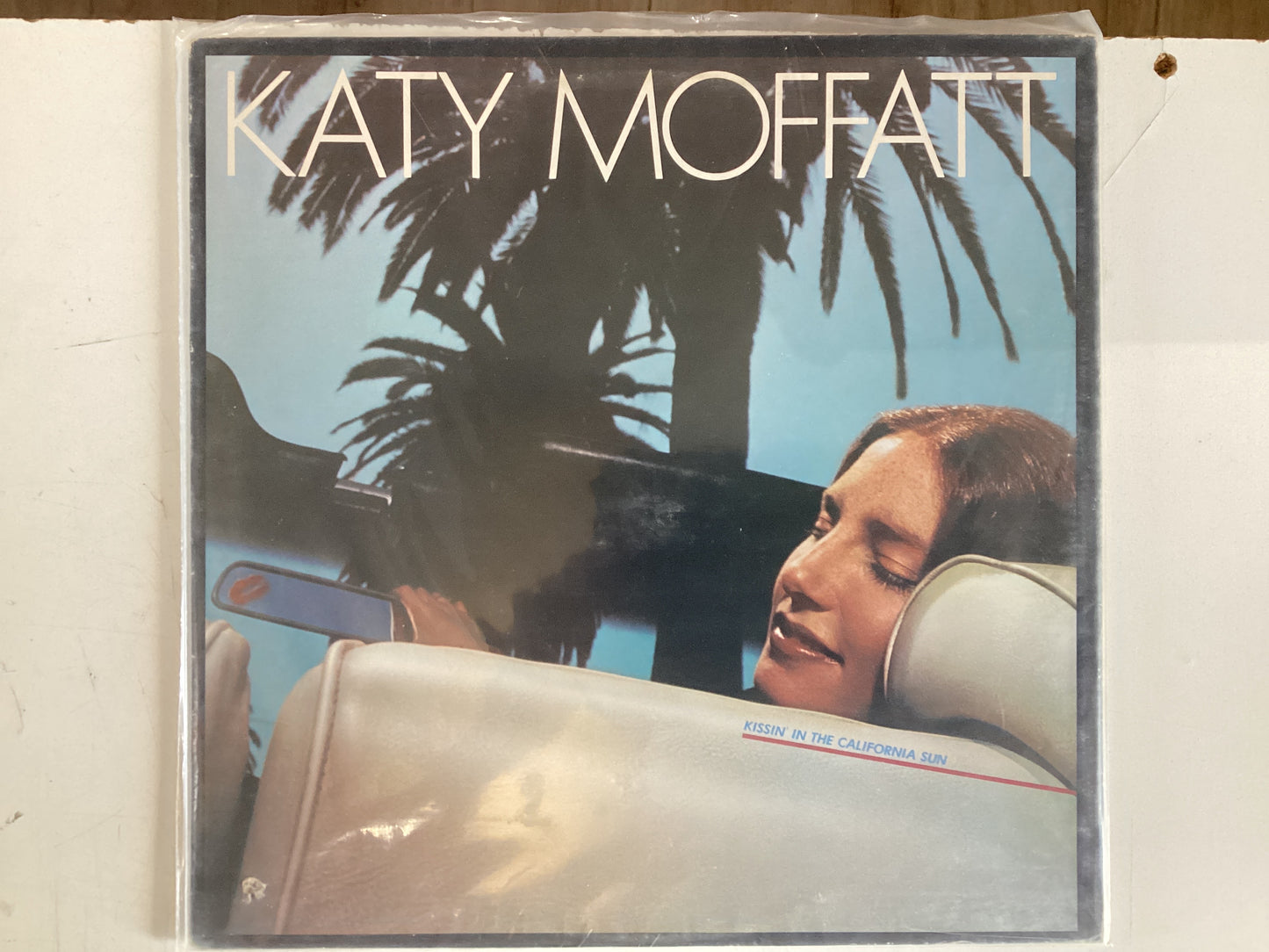 MOFFATT, KATY = KISSIN’ IN THE CALIFORNIA SUN (CDA 1978) (USED)