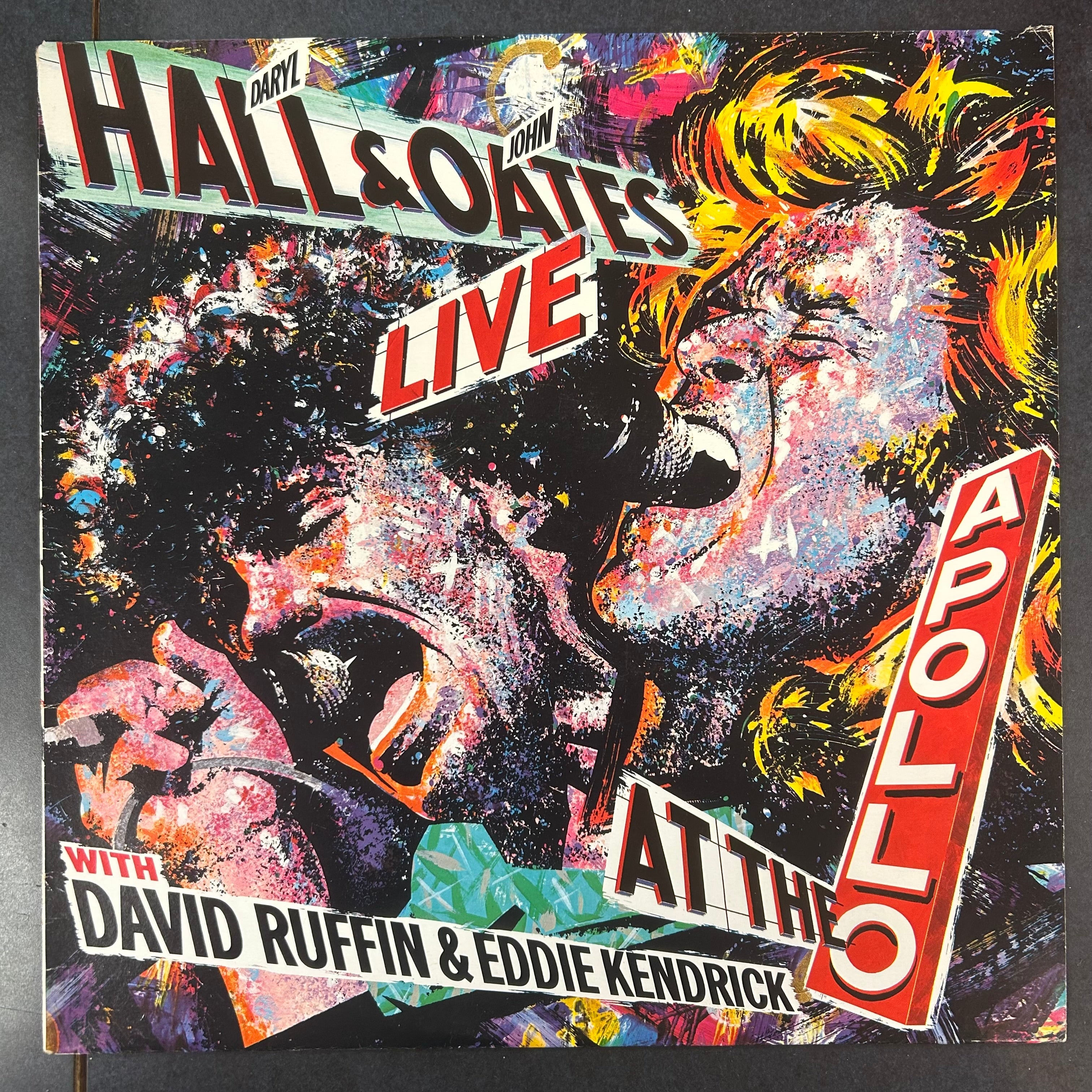 HALL AND OATES = LIVE AT THE APOLLO (CDN 1985) (USED)