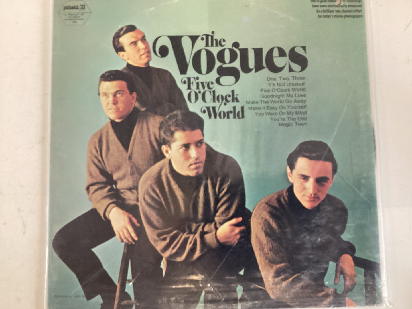 THE VOGUES = FIVE O’CLOCK WORLD (CDA 1971) (USED)