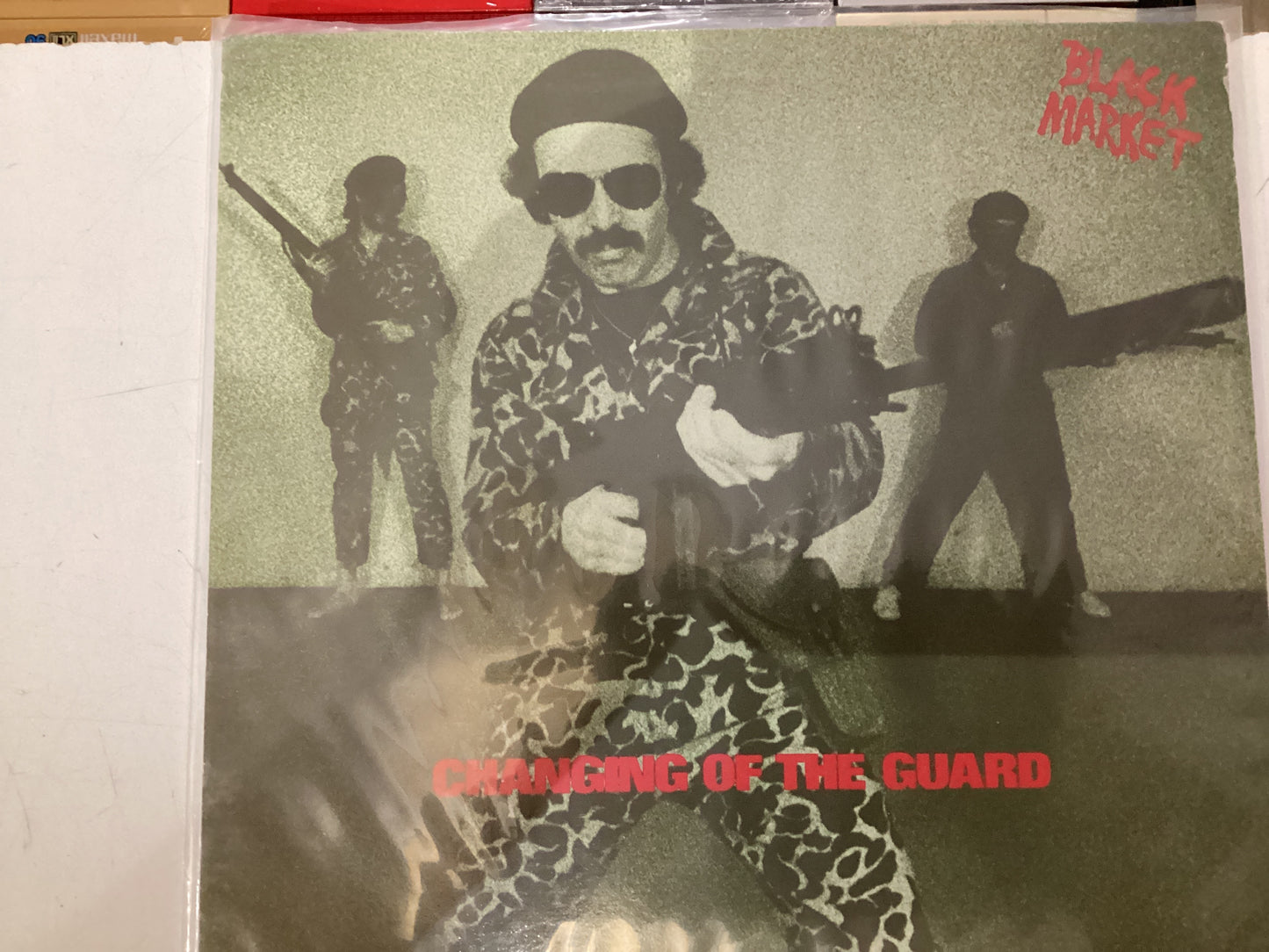 BLACK MARKET = CHANGING OF THE GUARD (CDA 1981) (USED)