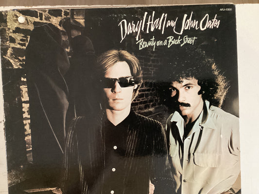 HALL AND OATES = BEAUTY ON A BACK STREET (USA 1977) (USED)