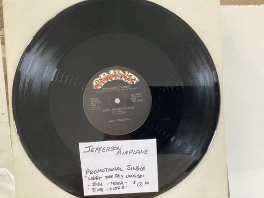 JEFFERSON STARSHIP = LIGHT THE SKY ON FIRE (USA 1978) (USED)