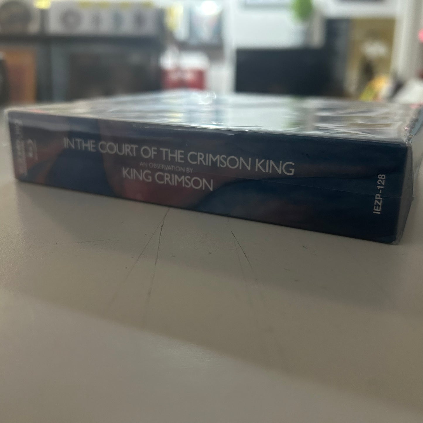 KING CRIMSON = IN THE COURT OF THE CRIMSON KING (CD+BLURAY) (JAPAN)