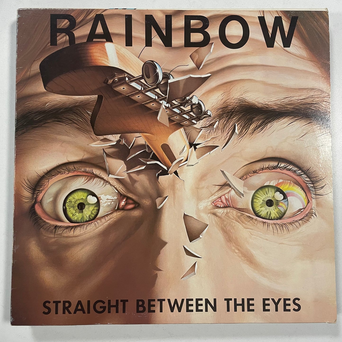 RAINBOW = STRAIGHT BETWEEN THE EYES (CDN 1982) (USED)