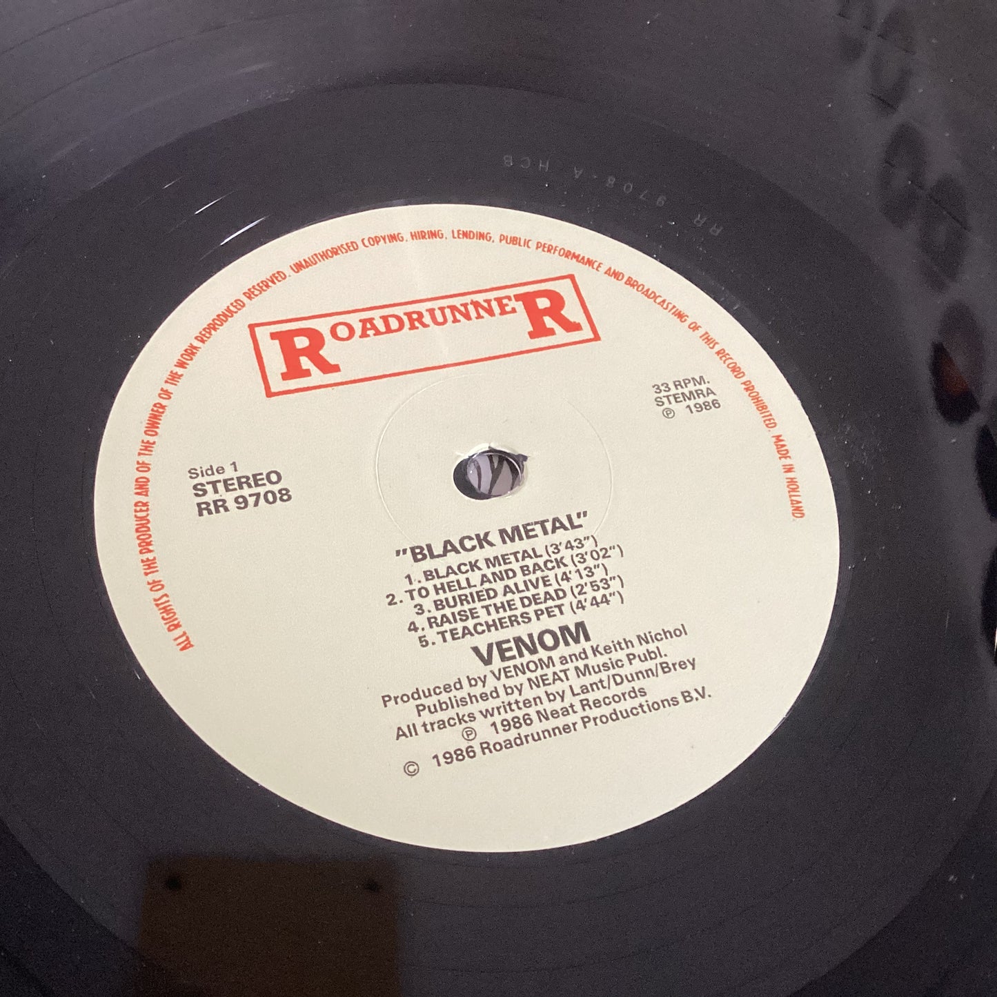 VENOM = BLACK METAL (200G REISSUE) (USED)