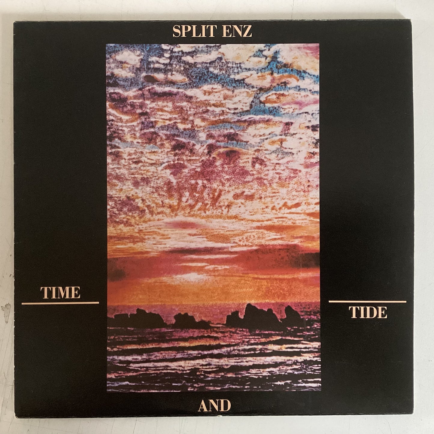 SPLIT ENZ = TIME AND TIDE (CDN 1982) (USED)