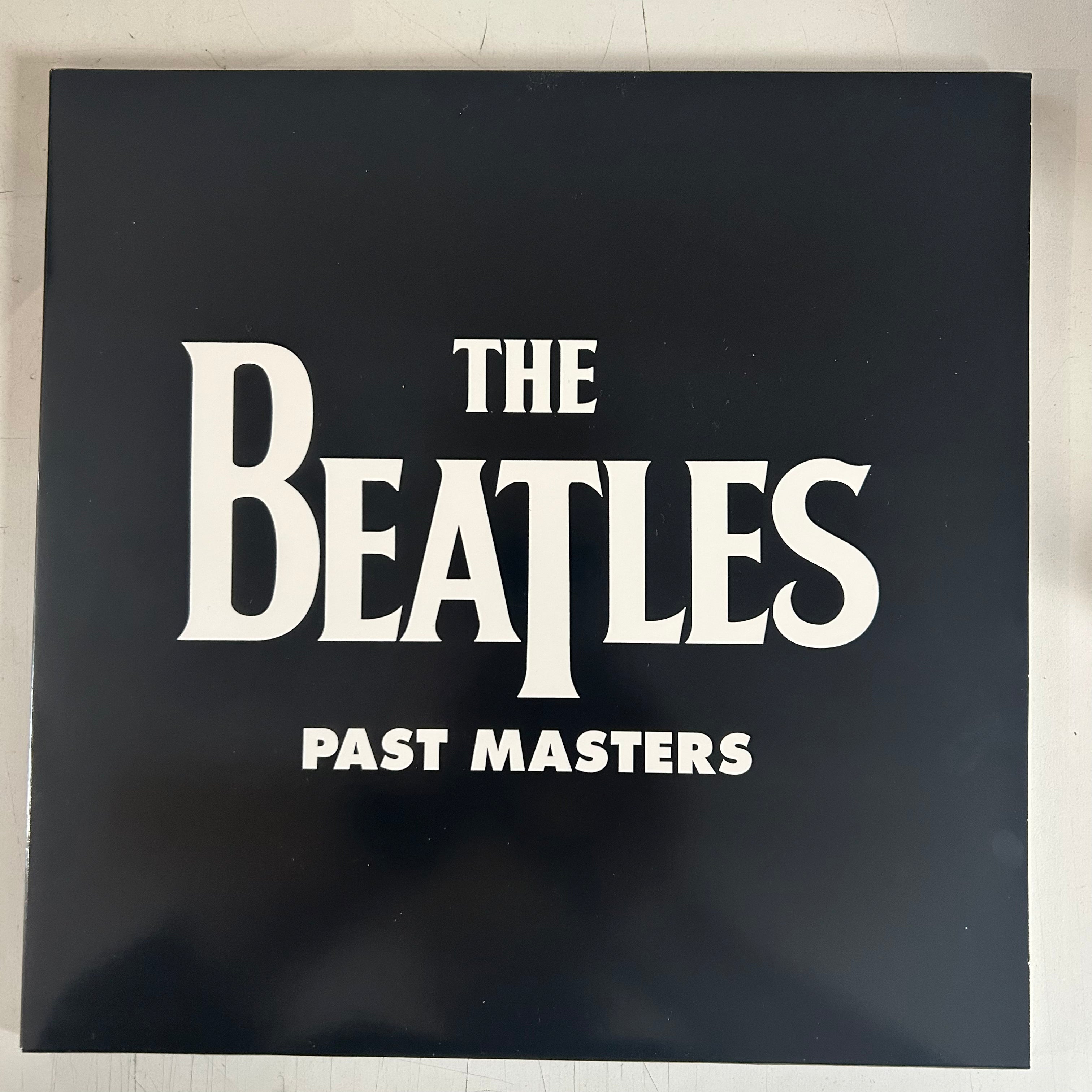 BEATLES = PAST MASTERS (2LP/180G) (USA 2012) (USED)