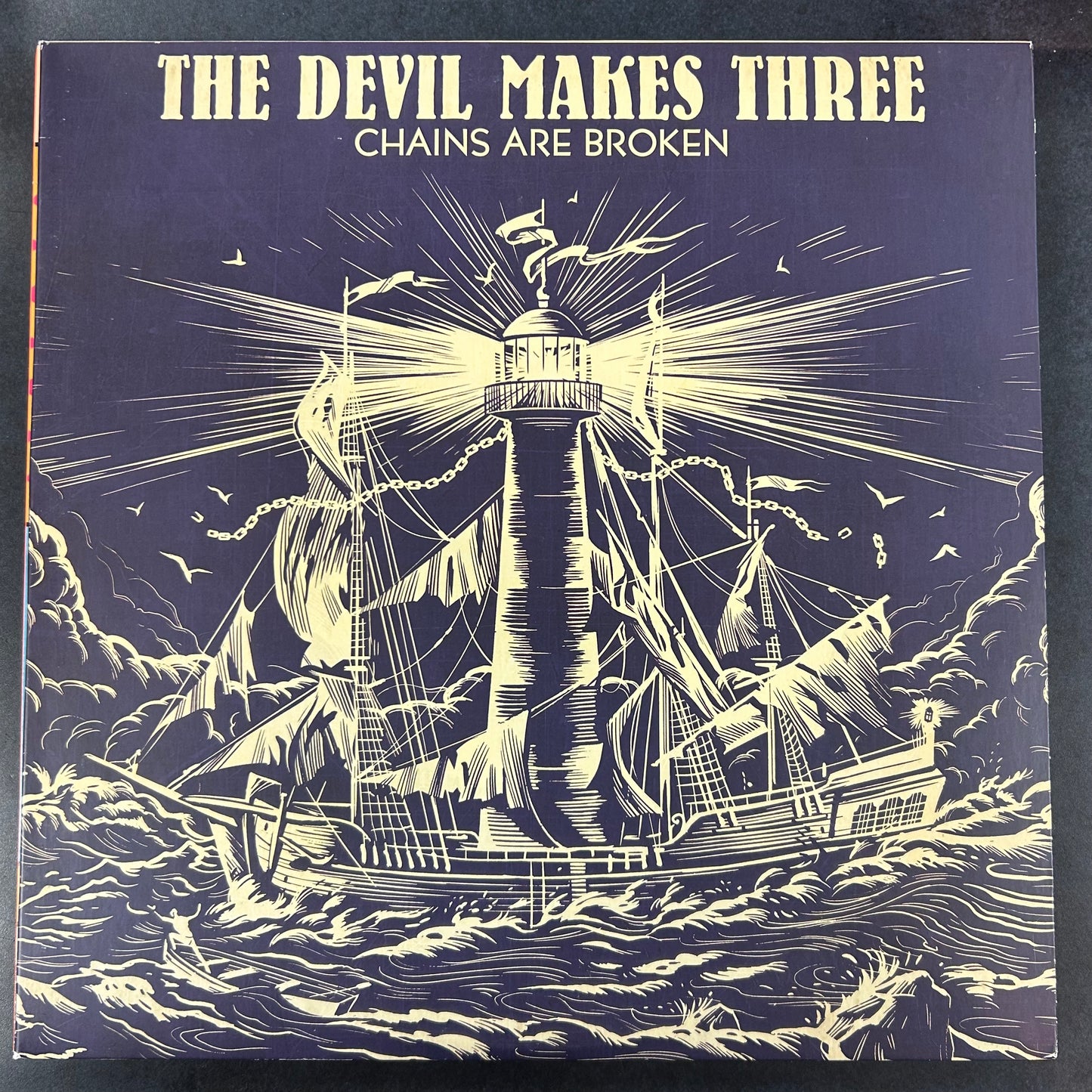 DEVIL MAKES THREE = CHAINS ARE BROKEN (US 2018) (USED)