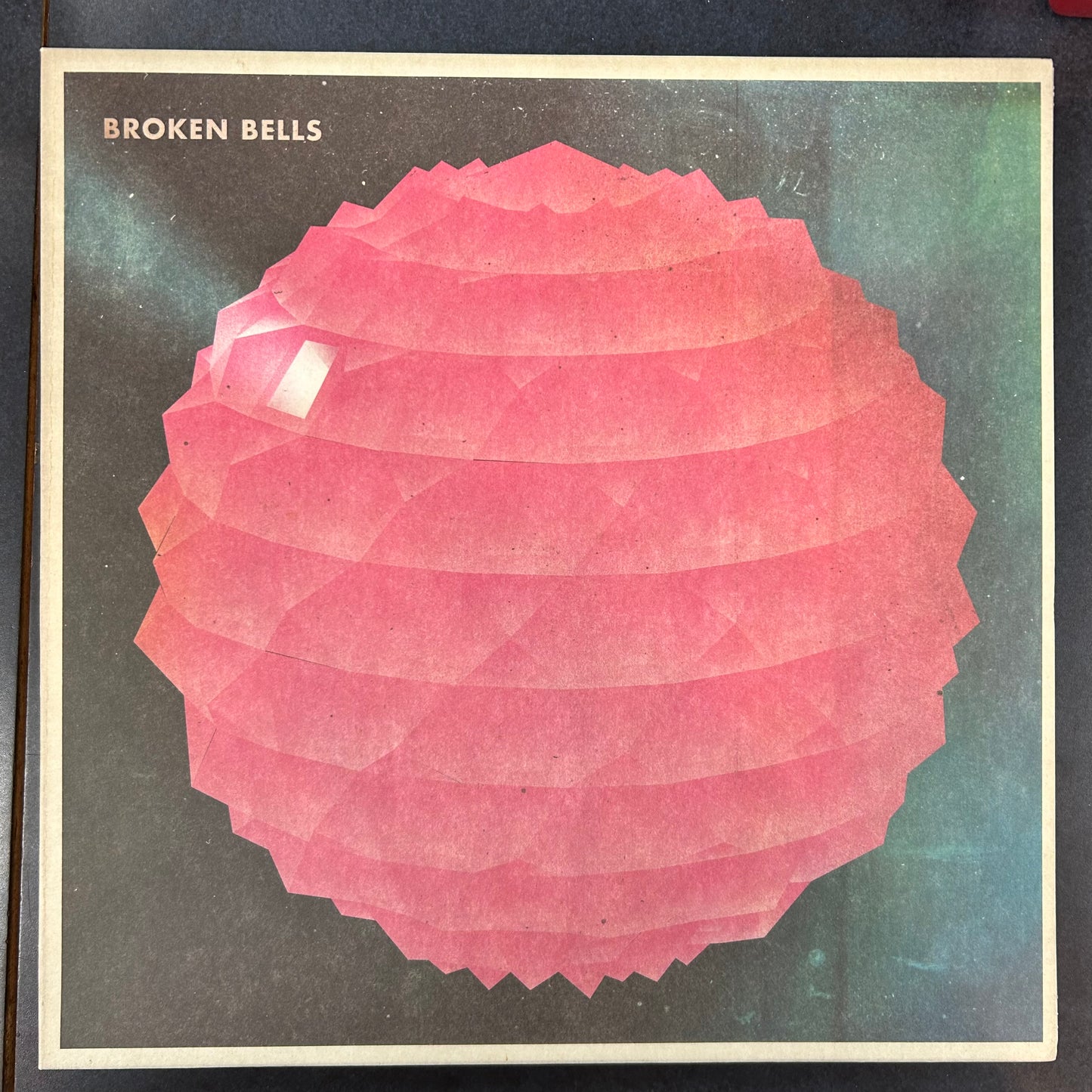 BROKEN BELLS = BROKEN BELLS (US 2010) (USED)