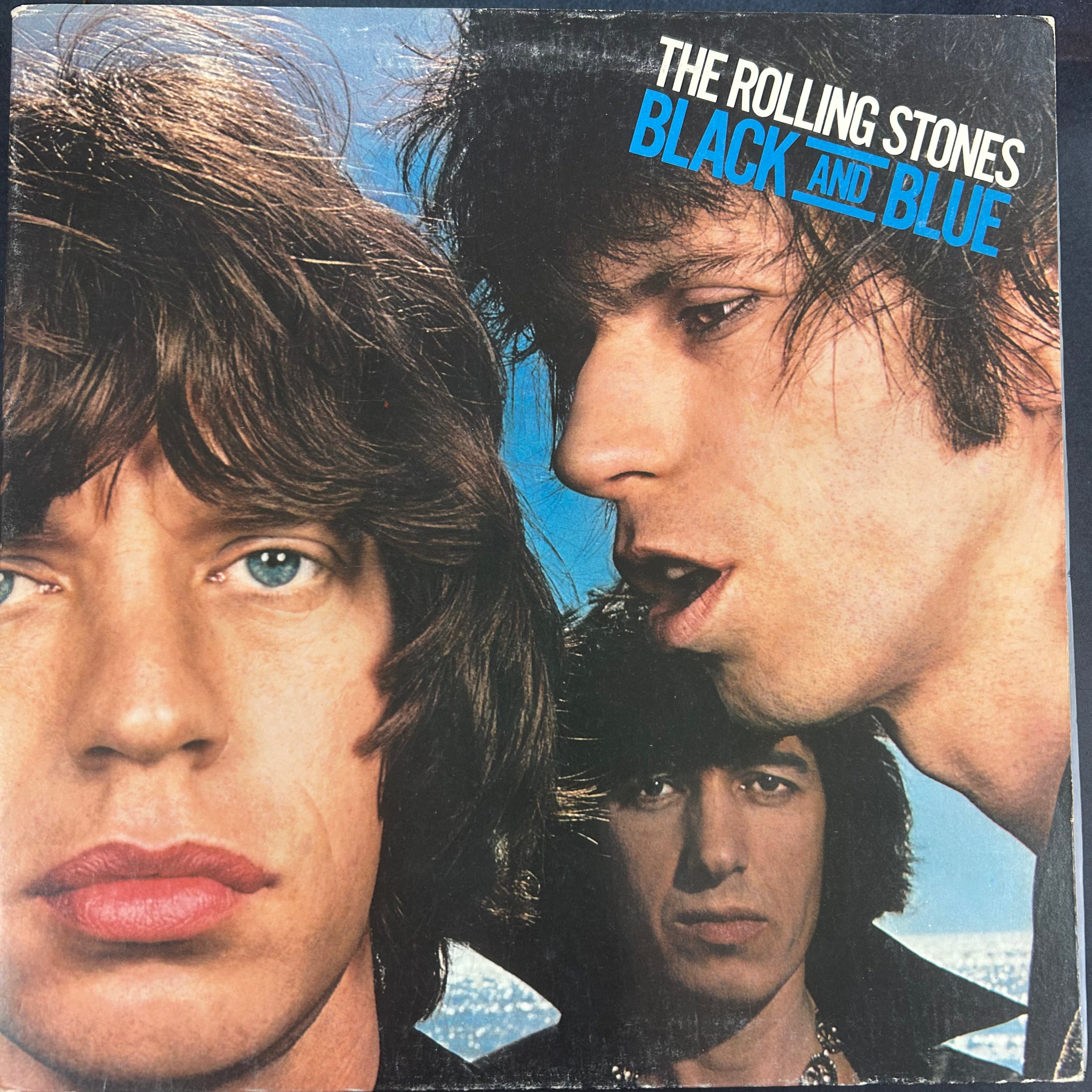 ROLLING STONES = BLACK AND BLUE (CDN 1976) (USED)