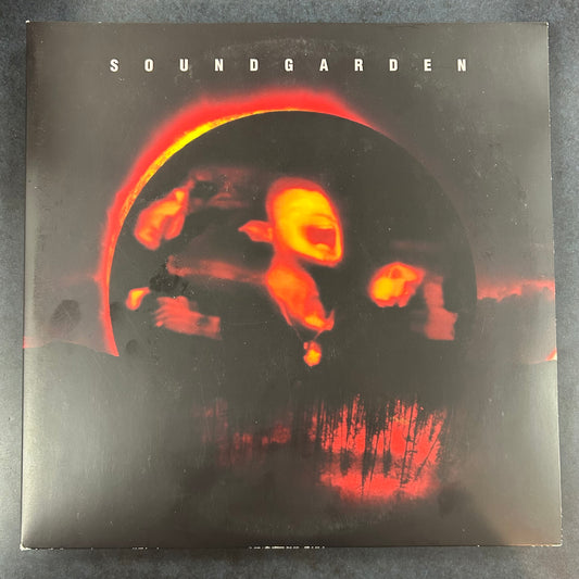 SOUNDGARDEN = SOUNDGARDEN (2LP/180G) (USA 2014 REISSUE) (USED)