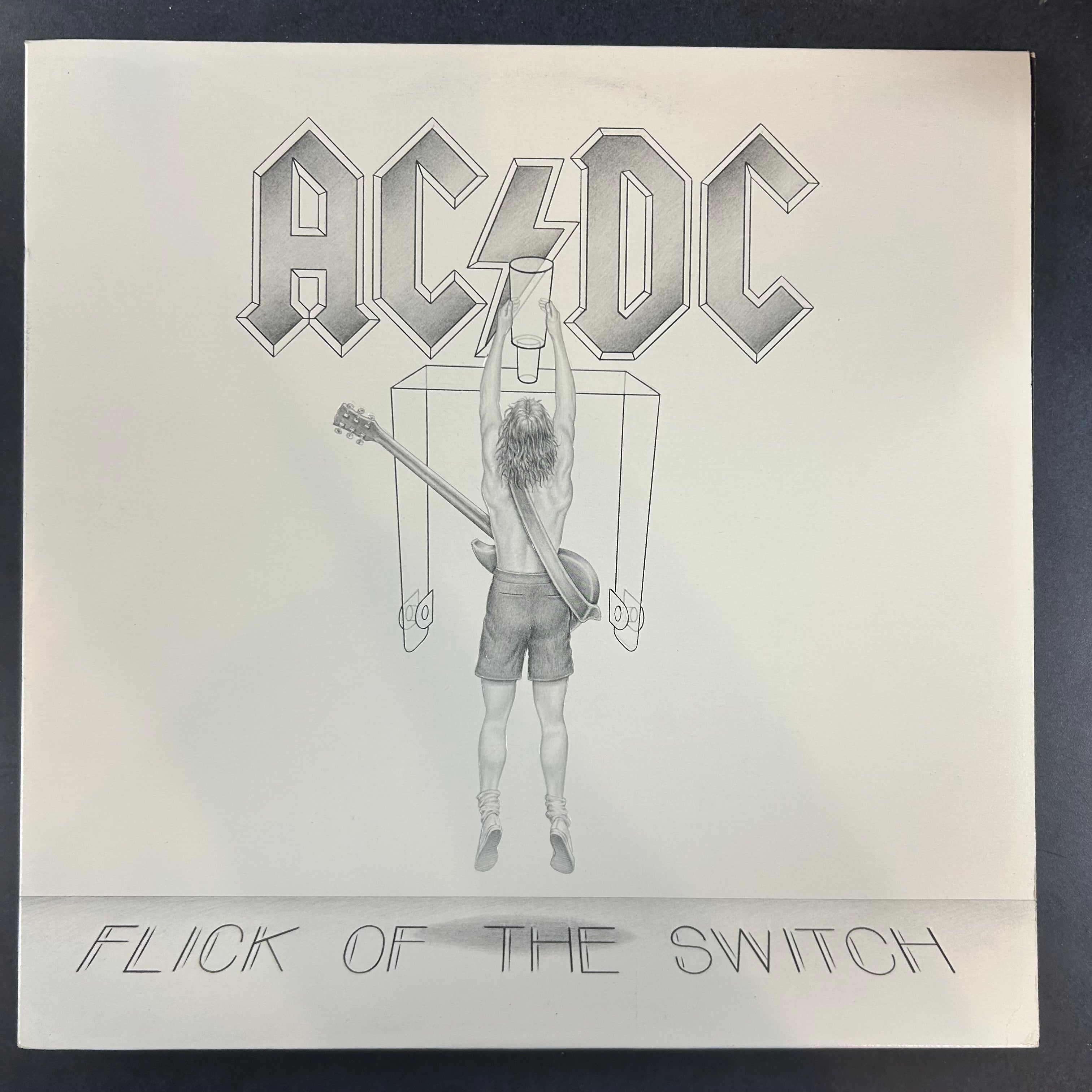 AC/DC = FLICK OF THE SWITCH (CDN 1983) (USED)