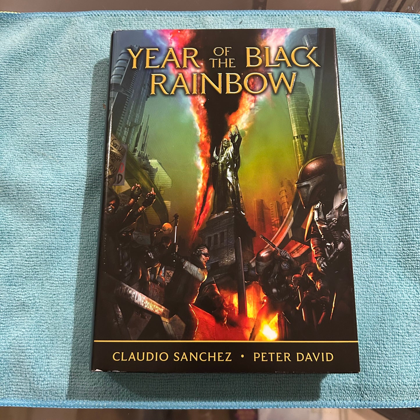 COHEED AND CAMBRIA = YEAR OF THE BLACK RAINBOW (BOX)