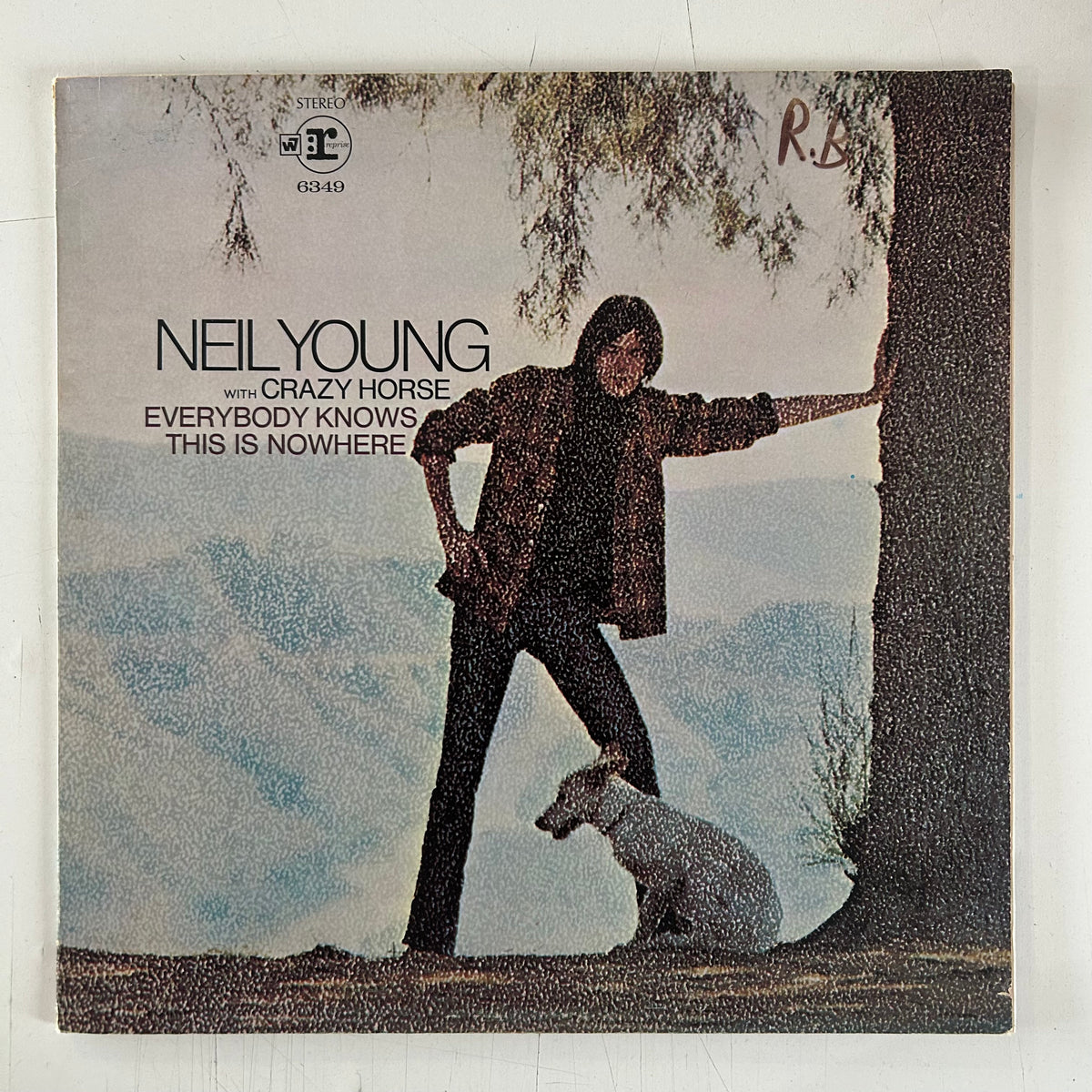 YOUNG, NEIL CRAZY HORSE = EVERYBODY KNOWS THIS IS NOWHERE (CDN 1970s REISSUE) (USED)