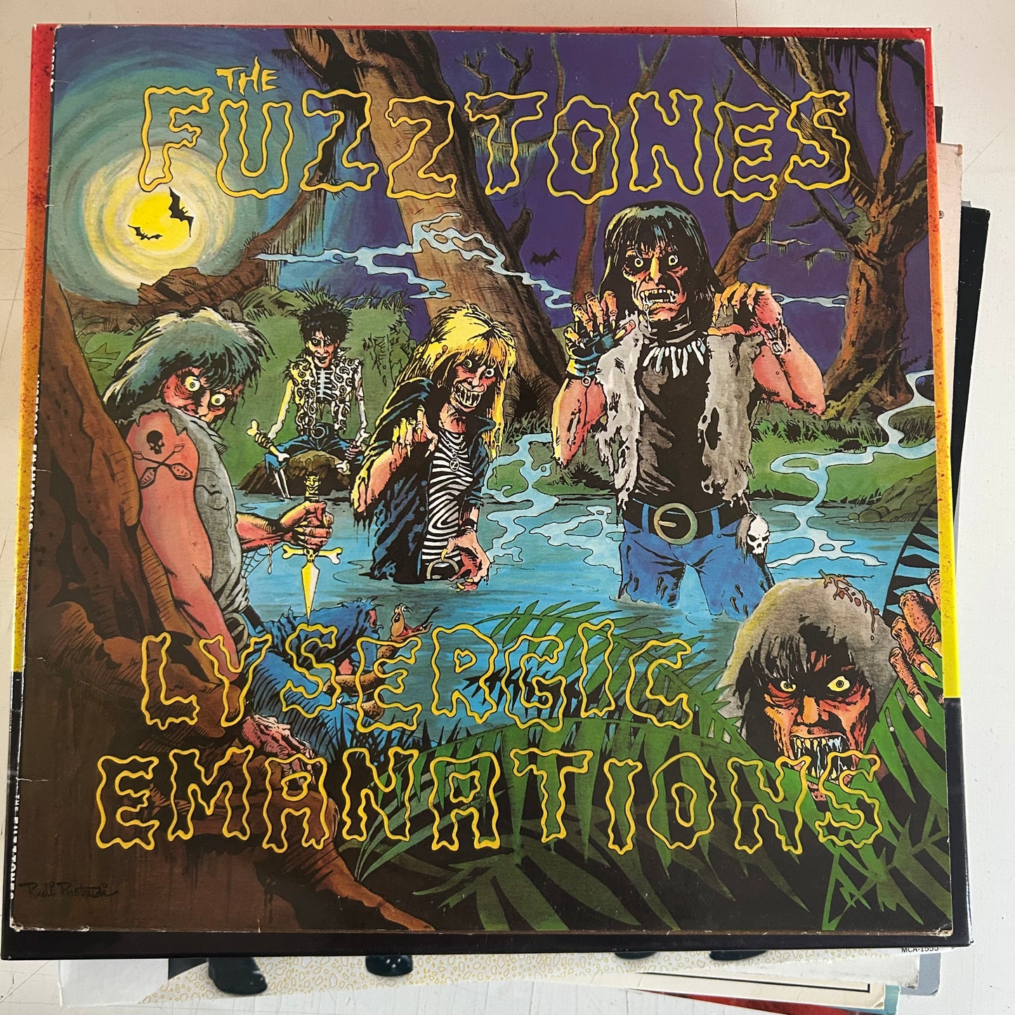 FUZZTONES = LYSERGIC EMANATIONS (FRANCE 1985) (USED)