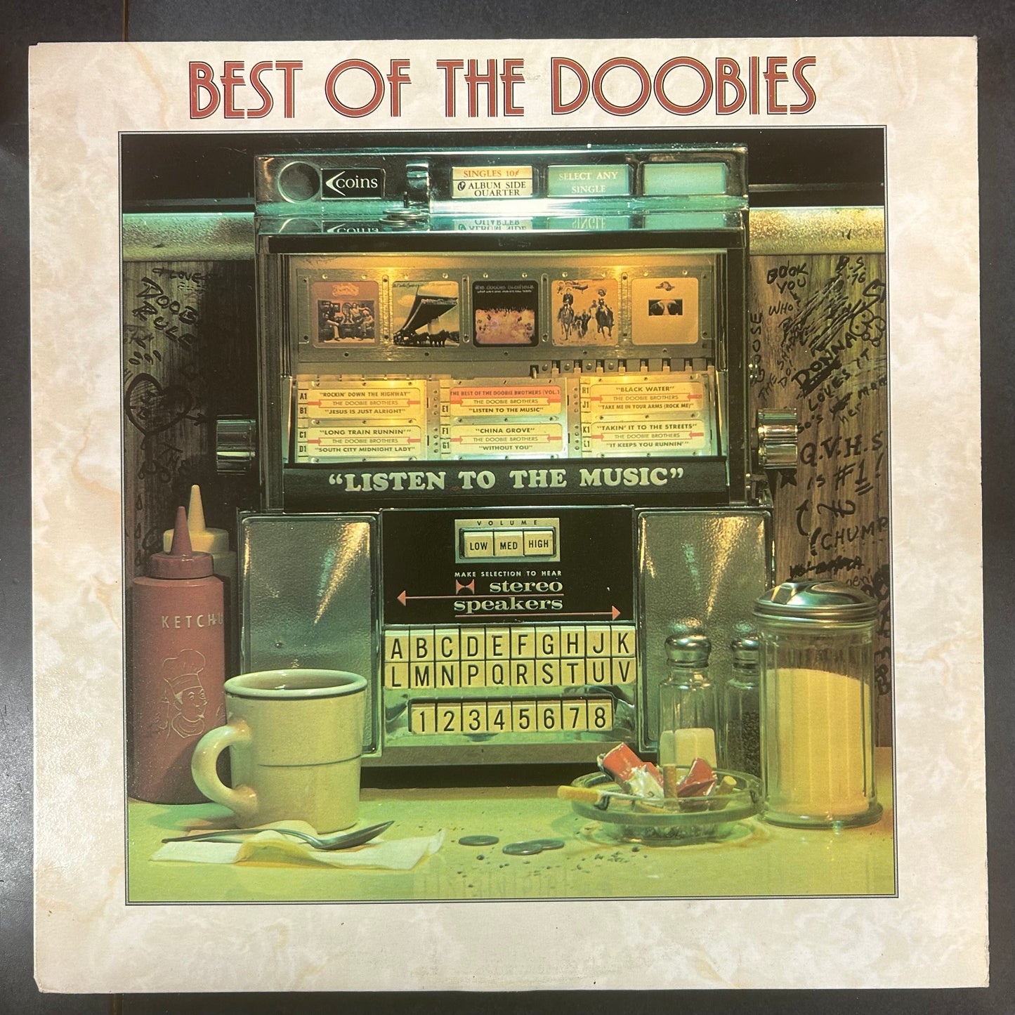 DOOBIE BROTHERS = BEST OF THE DOOBIES (CDN 1976) (USED)
