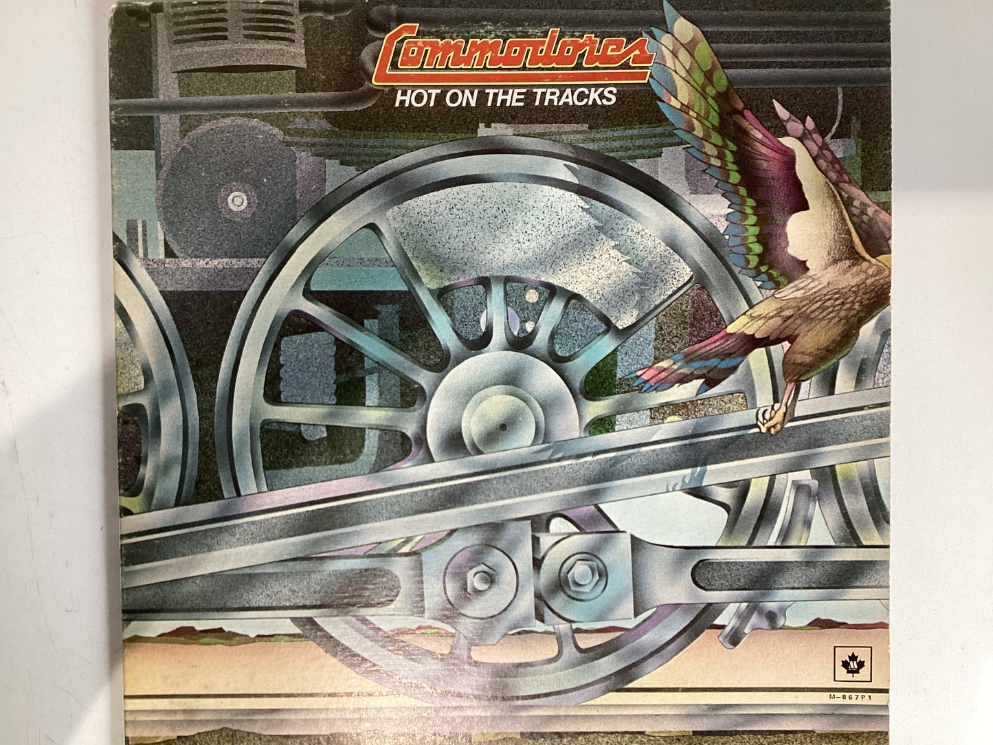 COMMODORES = HOT ON THE TRACKS (CDA 1976) (USED)