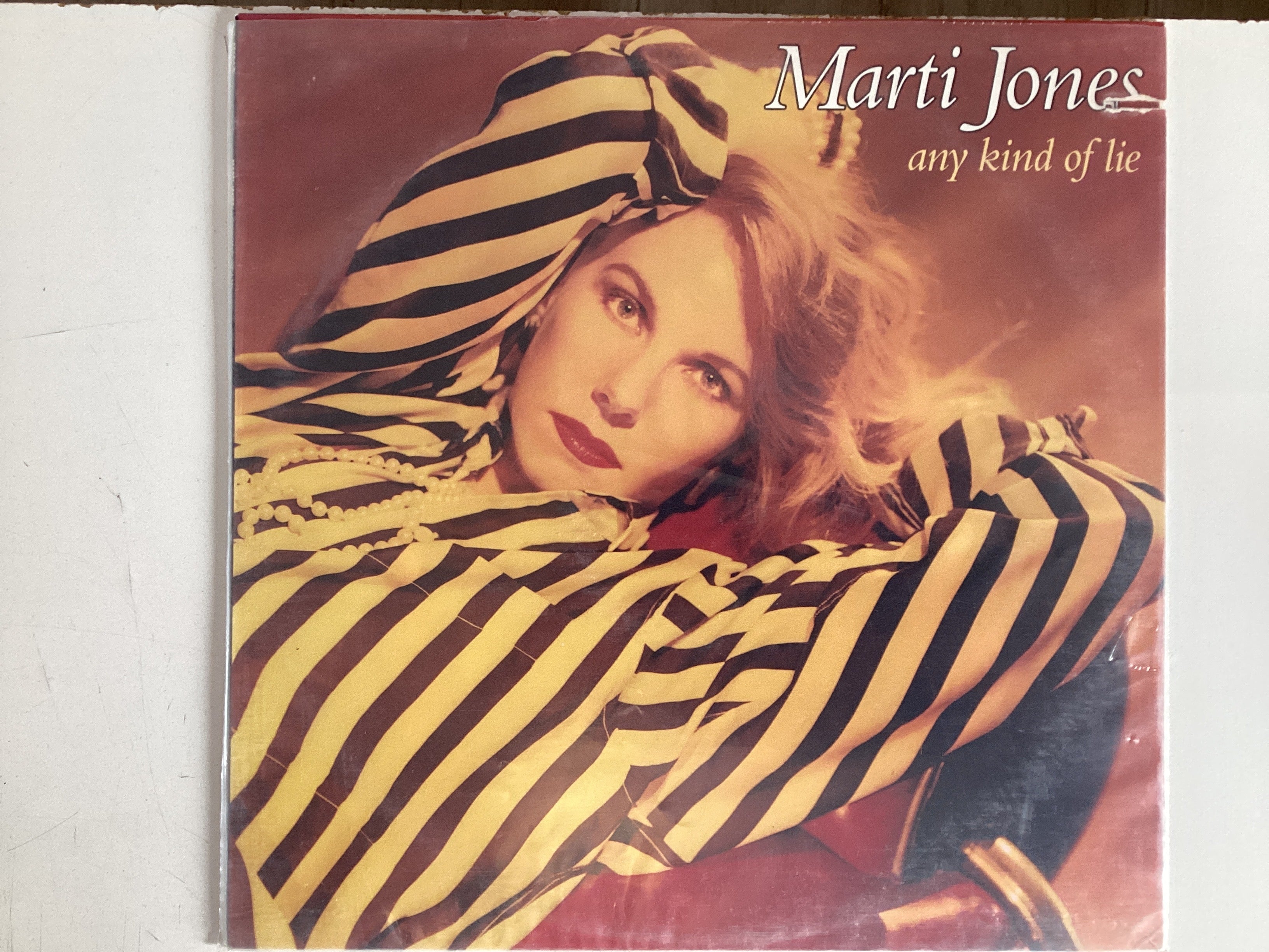 JONES, MARTI = ANY KIND OF LIE (USA 1990) (USED)