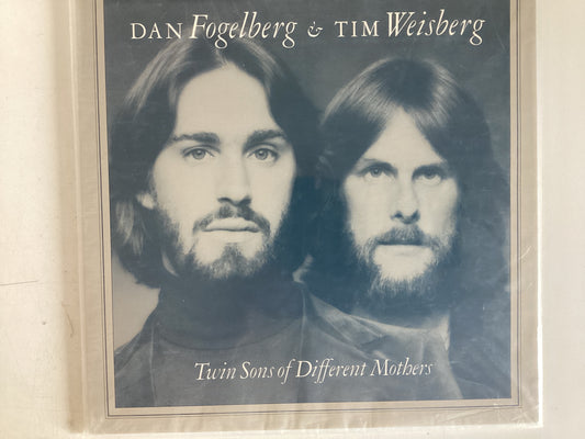 FOGELBERG, DAN WEISBERG, TIM = TWIN SONS OF DIFFERENT MOTHERS (CDA 1978) (USED)