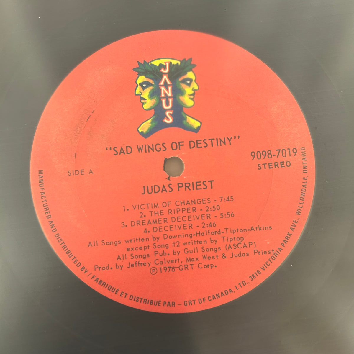 JUDAS PRIEST = SAD WINGS OF DESTINY (CDN 1970s REISSUE) (USED)