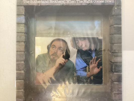 THE SUTHERLAND BROTHERS = WHEN THE NIGHT COMES DOWN (CDA 1979) (USED)
