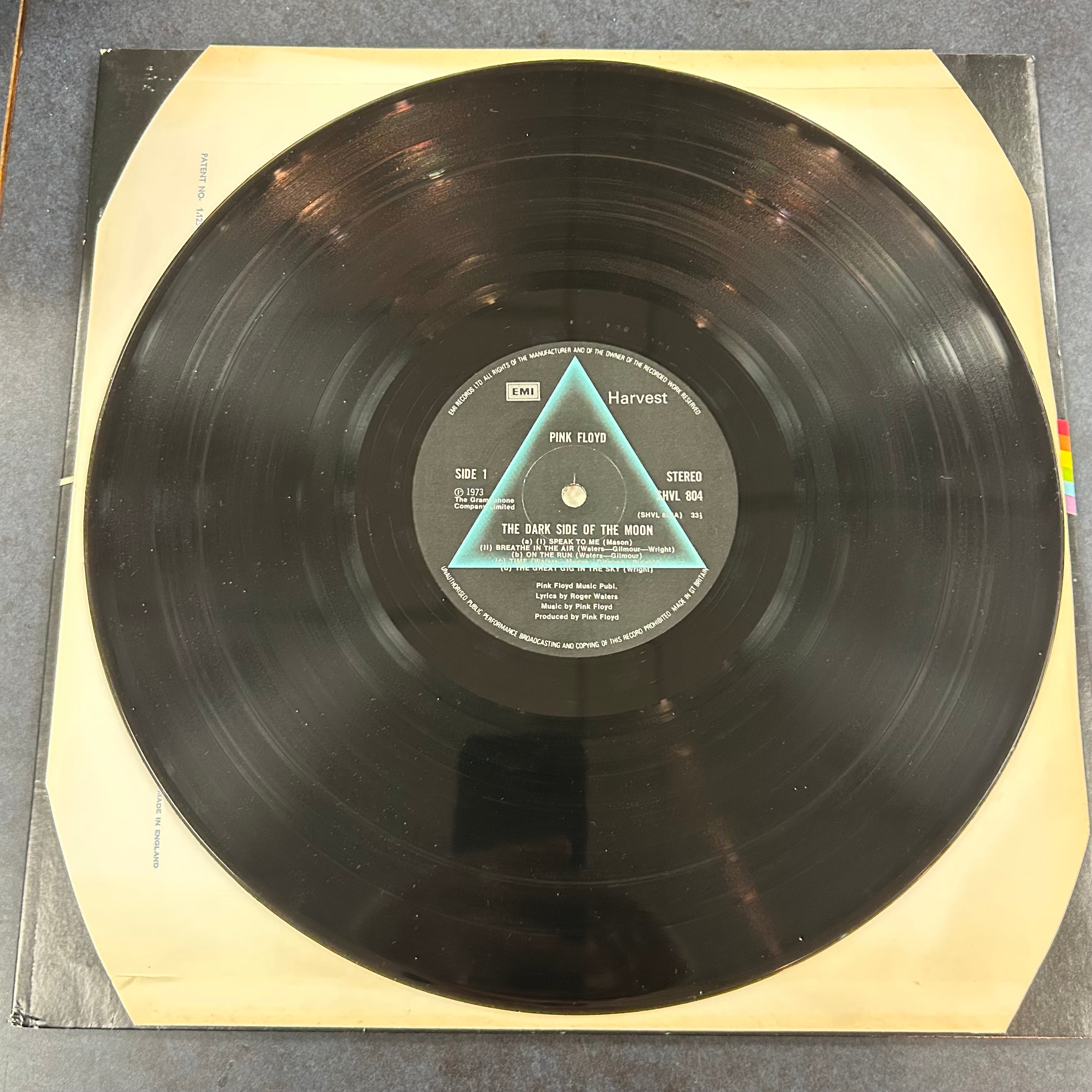 PINK FLOYD = DARK SIDE OF THE MOON [COMPLETE] (UK 1977 REISSUE) (USED)
