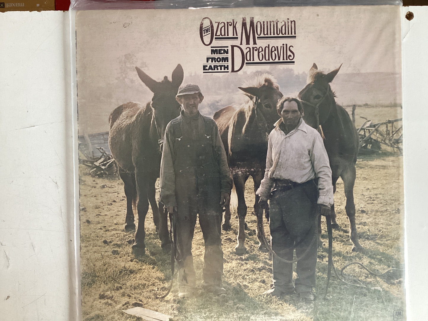 THE OZARK MOUNTAIN DAREDEVILS = MEN FROM EARTH (CDA 1976) (USED)